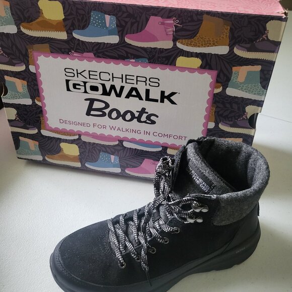 Skechers ultra size 8 new.  NWT - Picture 4 of 5